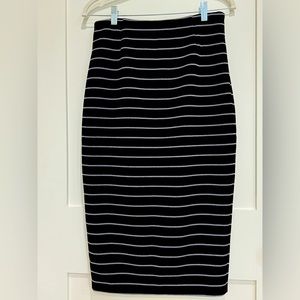 Ali&Jay mid length skirt